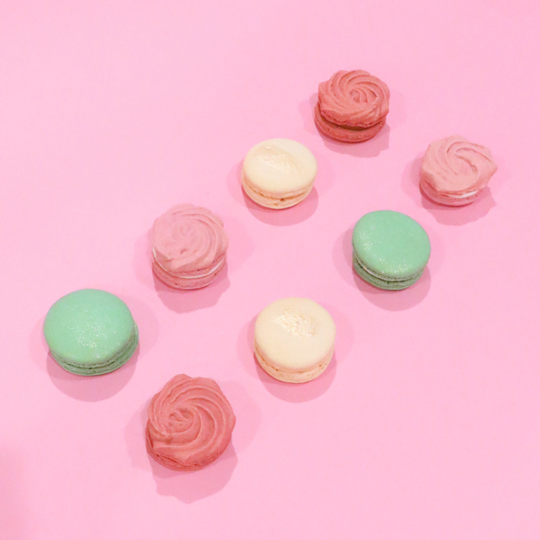 Mother's Day Gift Box of 8 Macarons