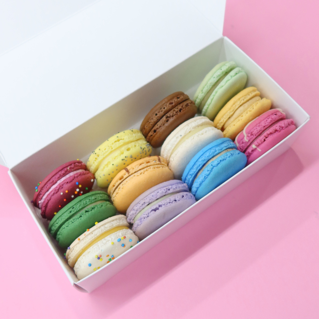 Box of 12 Macarons
