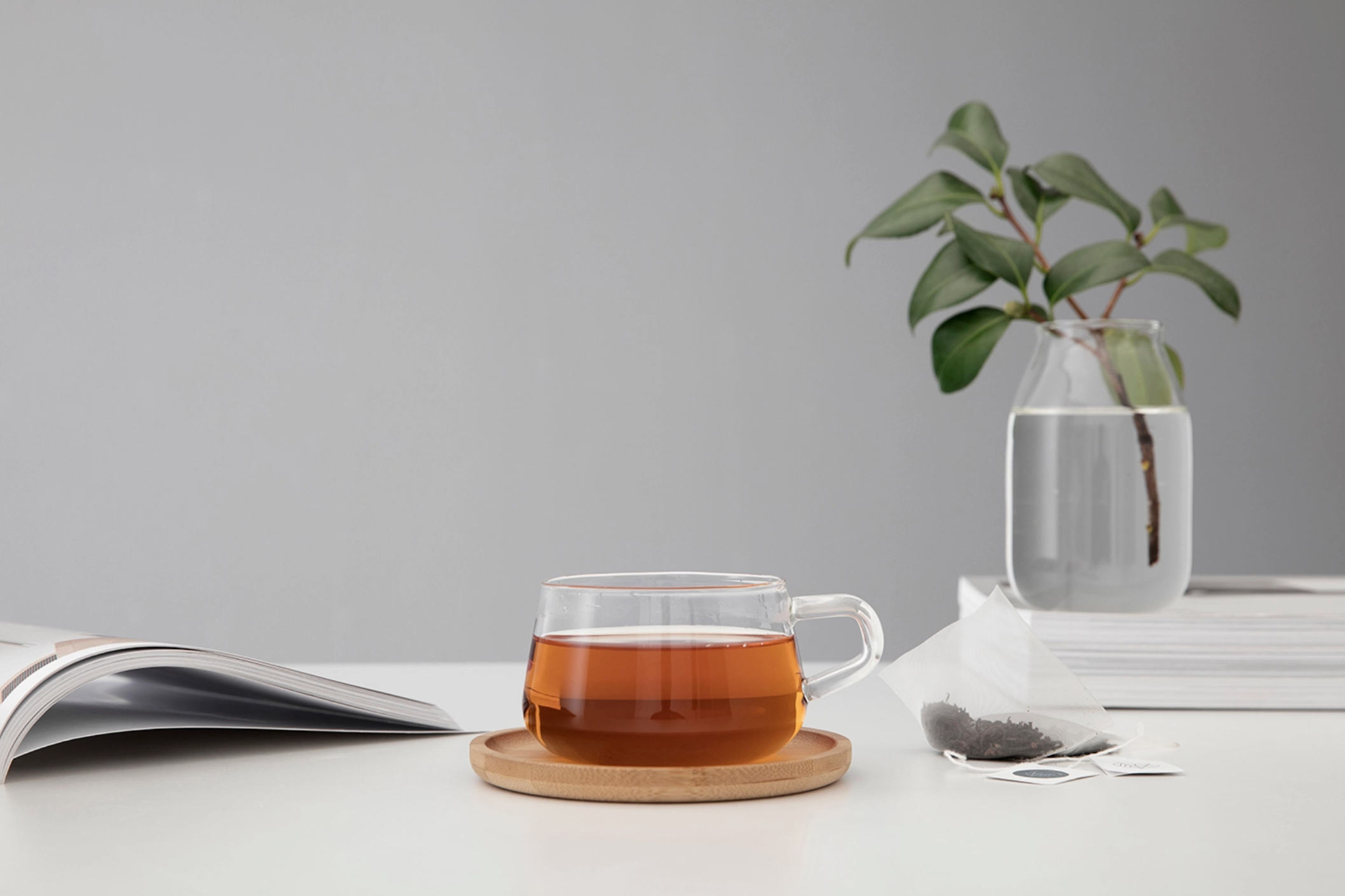 Classic™ Glass Cup & Wood Saucer Set - VIVA