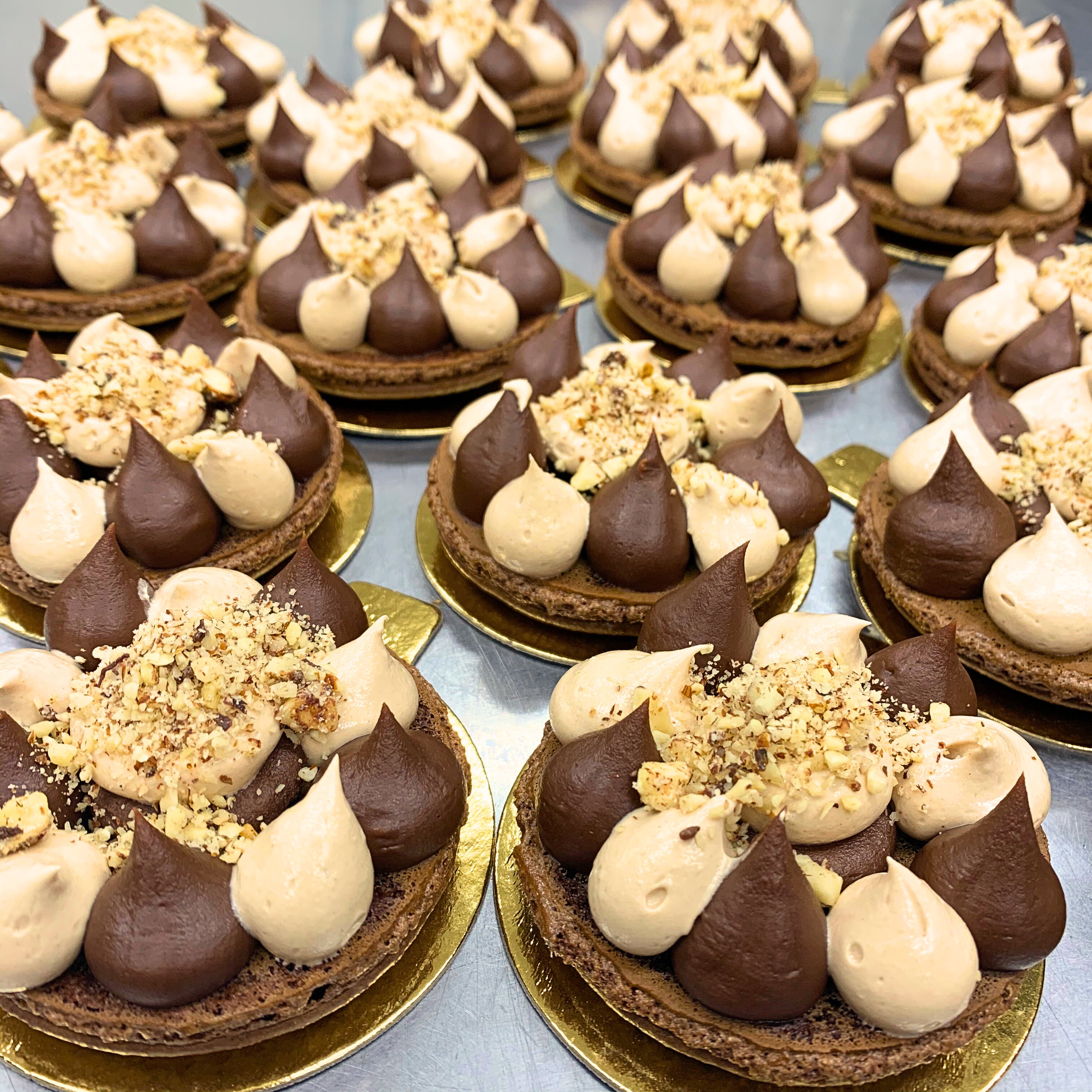 Mini Cake - Rocher (Chocolate Hazelnut)