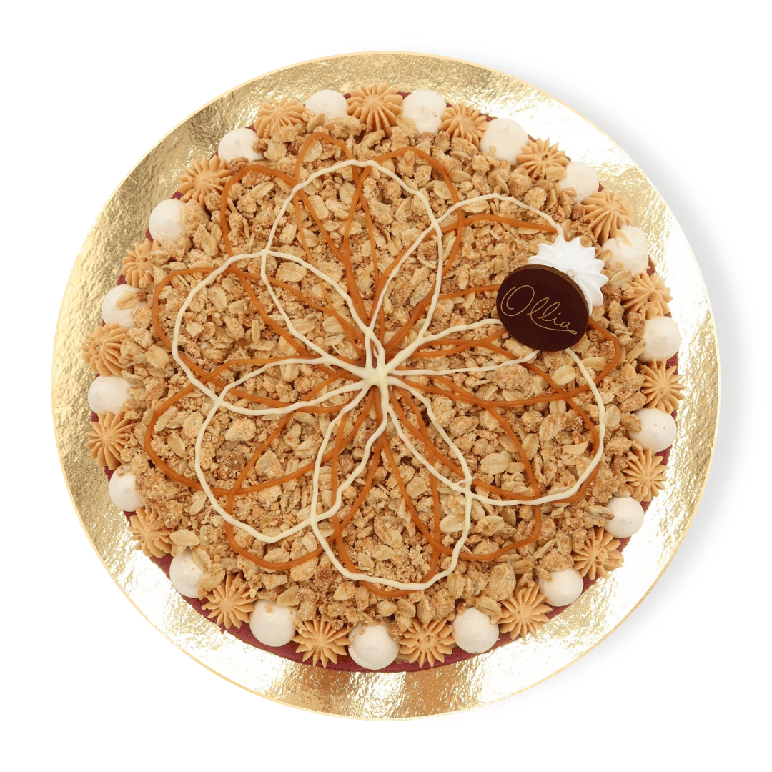 Caramel Apple Crumble Macaron Cake