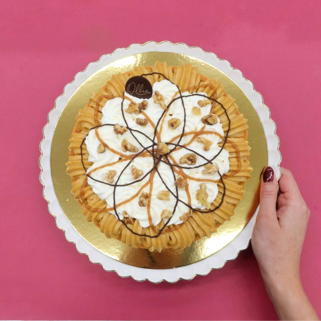 Caramel Pumpkin Pie Macaron Cake