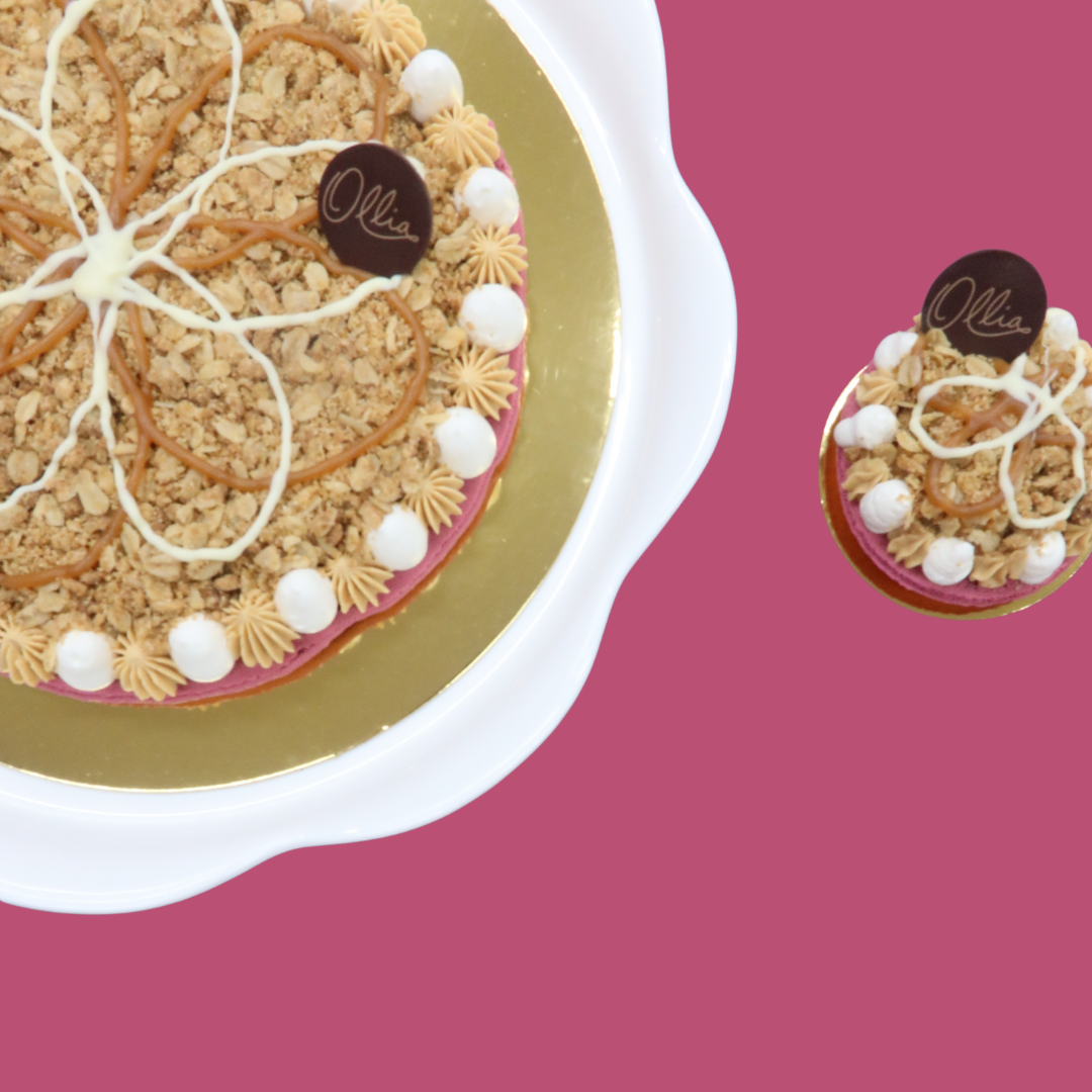 Caramel Apple Crumble Macaron Cake